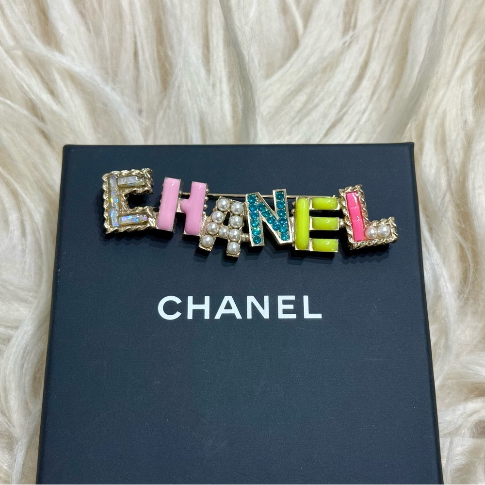 CHANEL Multicolor Brooch